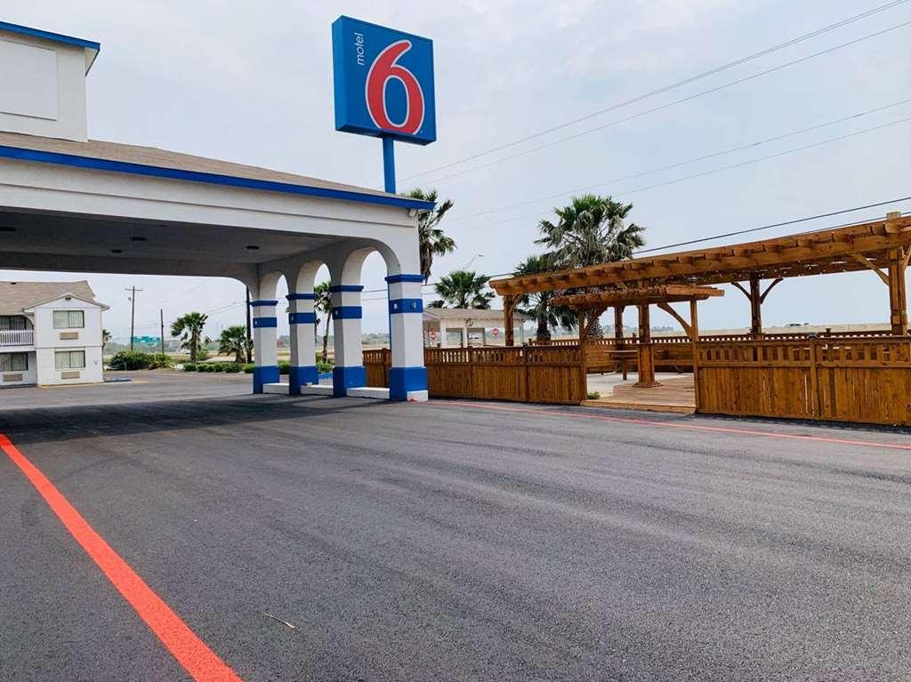 Motel 6 Portland Zewnętrze zdjęcie