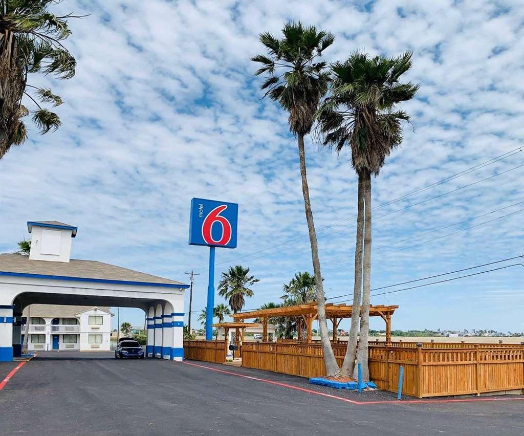 Motel 6 Portland Zewnętrze zdjęcie